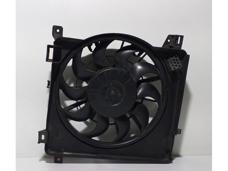 Recambio de electroventilador para opel astra h berlina 1.7 16v cdti referencia OEM IAM 24467444 66563 