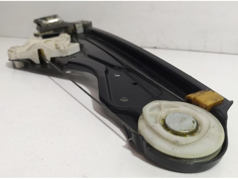 Recambio de elevalunas trasero izquierdo para mercedes-benz clase e (w211) berlina e 220 cdi (211.008) referencia OEM IAM A21173