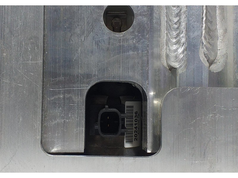 Recambio de barra antivuelco para audi a4 cabrio (8h) 3.0 quattro referencia OEM IAM 8H0880077B 59106 