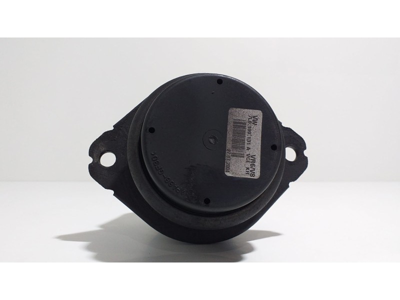 Recambio de soporte motor izquierdo para volkswagen touareg (7la) v6 referencia OEM IAM 7L6199131A 55051 