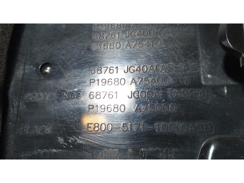 Recambio de rejilla aireadora para nissan x-trail (t31) le referencia OEM IAM 68761JG40A 69100 