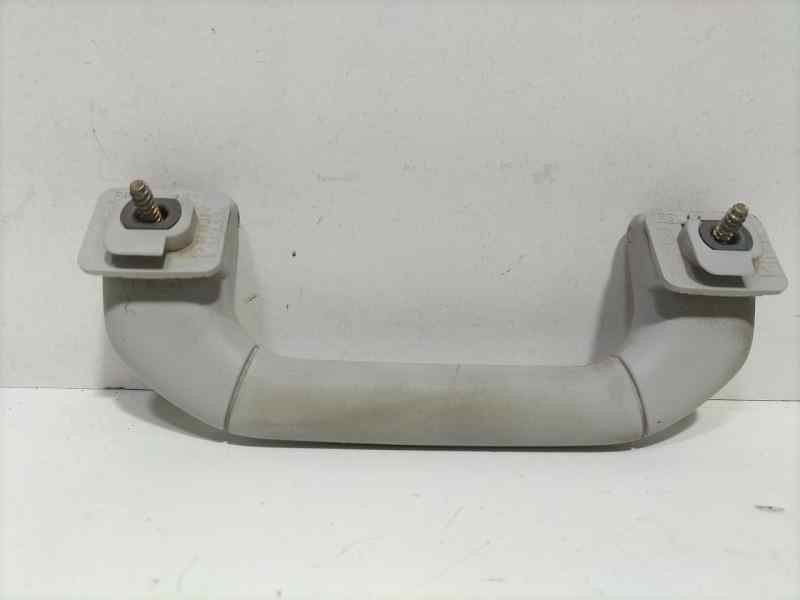 Recambio de maneta interior delantera derecha para volkswagen polo berlina (6n1) concept referencia OEM IAM AER 82606 