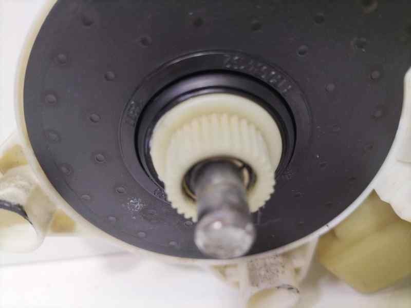 Recambio de motor elevalunas delantero derecho para mercedes-benz clase e (w211) berlina e 270 cdi (211.016) referencia OEM IAM 