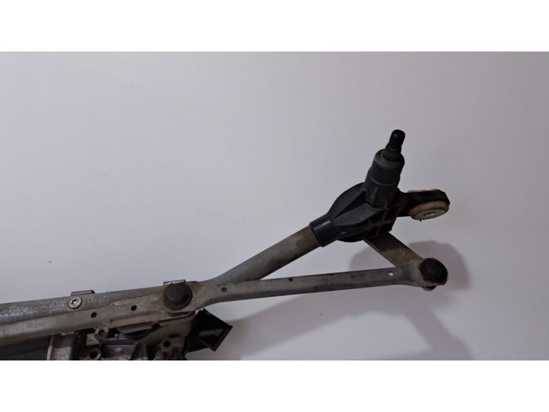 Recambio de motor limpia delantero para renault megane iii berlina 5 p expression referencia OEM IAM W000007226 76301 R