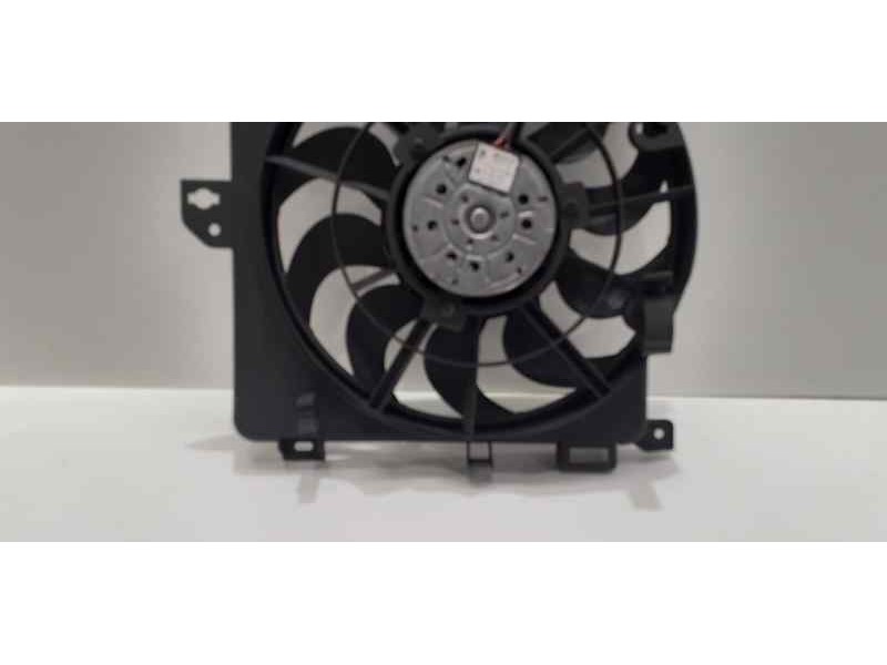 Recambio de electroventilador para opel astra h berlina cosmo referencia OEM IAM 3135103603 42093 