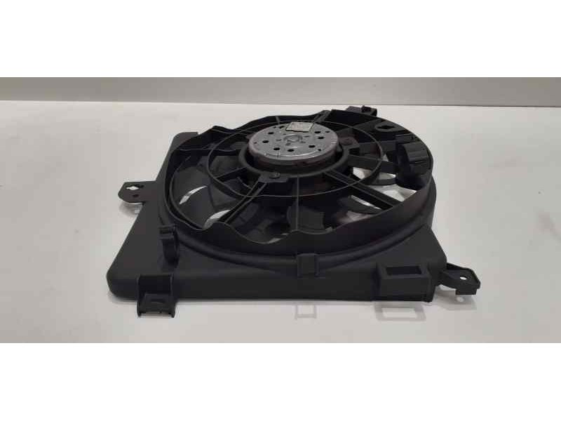 Recambio de electroventilador para opel astra h berlina cosmo referencia OEM IAM 3135103603 42093 