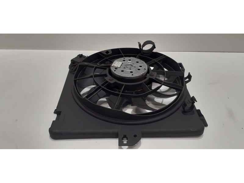 Recambio de electroventilador para opel astra h berlina cosmo referencia OEM IAM 3135103603 42093 