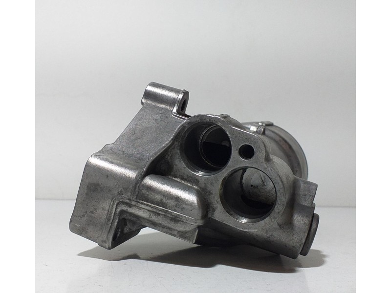 Recambio de soporte filtro aceite para mercedes-benz clase a (w169) a 180 cdi a-edition referencia OEM IAM A6401800510 69110 