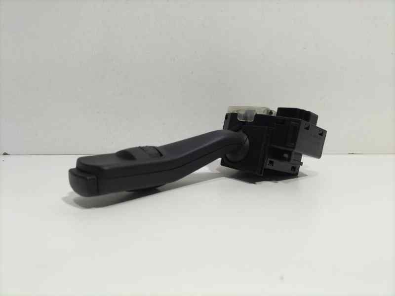 Recambio de mando limpia para ford focus berlina (cap) ghia referencia OEM IAM 4M5T17A553BD 82333 