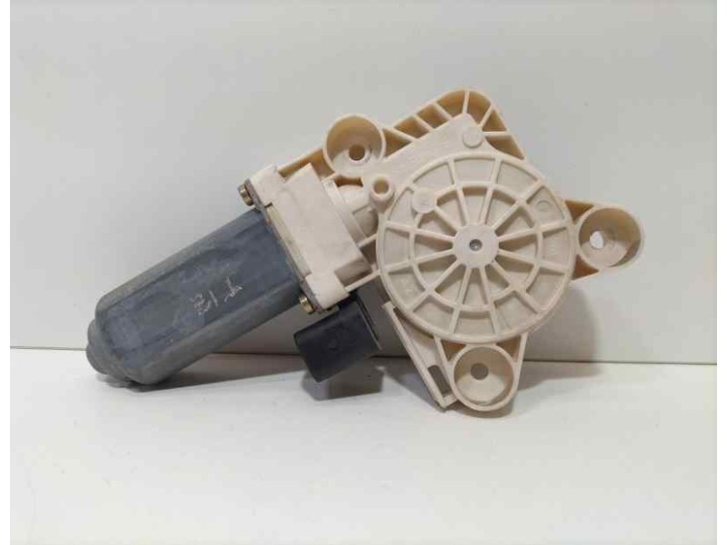 Recambio de motor elevalunas trasero izquierdo para mercedes-benz clase e (w211) berlina e 270 cdi (211.016) referencia OEM IAM 