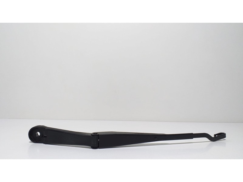 Recambio de brazo limpia delantero izquierdo para mitsubishi montero sport (k90) 2.5 td gls referencia OEM IAM MR192097 59151 