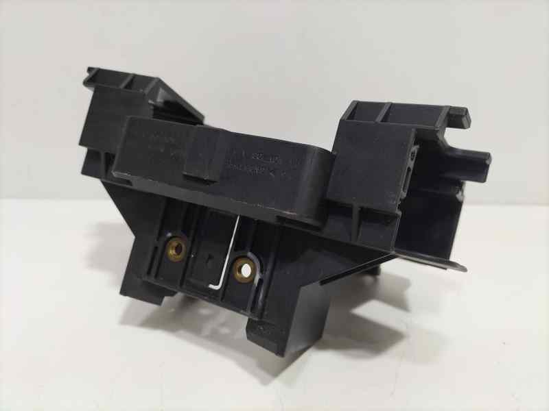 Recambio de mando multifuncion para ford focus berlina (cap) ghia referencia OEM IAM 4M5T13N064FF 82335 