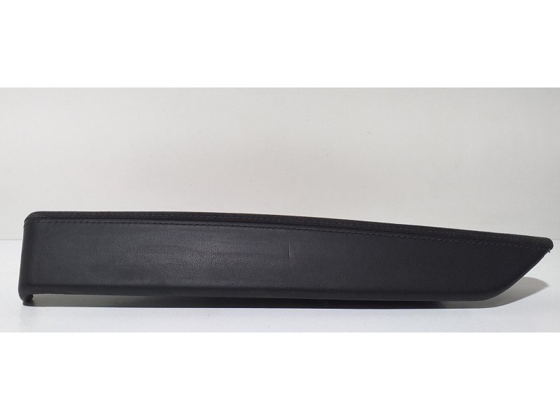 Recambio de guarnecido puerta delantera izquierda para porsche cayenne (typ 92aa) gts referencia OEM IAM 7P5867173 66596 