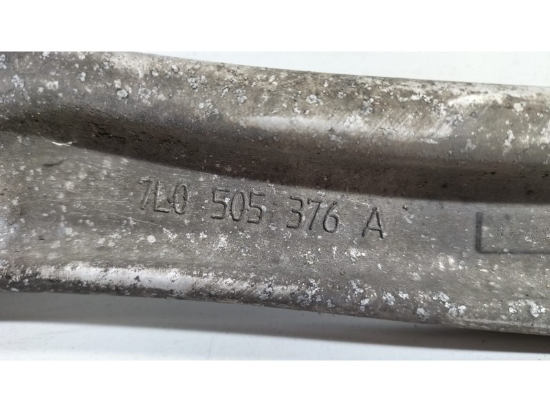 Recambio de brazo suspension superior trasero izquierdo para volkswagen touareg (7l6) tdi v6 +motion referencia OEM IAM 7L050537