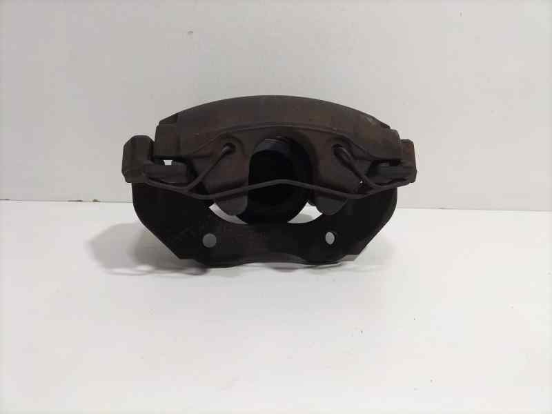Recambio de pinza freno delantera derecha para ford focus berlina (cap) ghia referencia OEM IAM HWDA 82340 