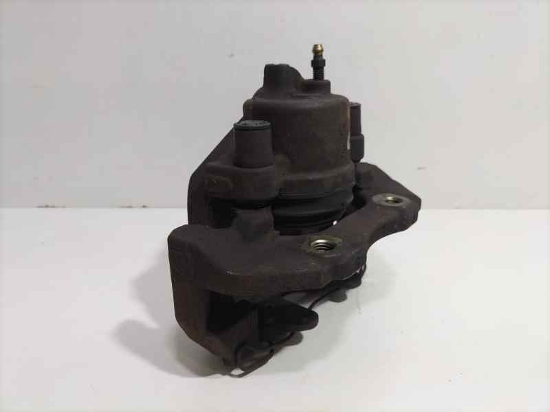 Recambio de pinza freno delantera derecha para ford focus berlina (cap) ghia referencia OEM IAM HWDA 82340 