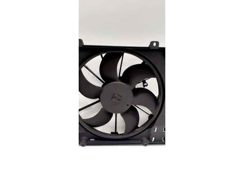 Recambio de electroventilador para renault megane i coach/coupe (da0) 1.6e alize referencia OEM IAM 8240257 42100 