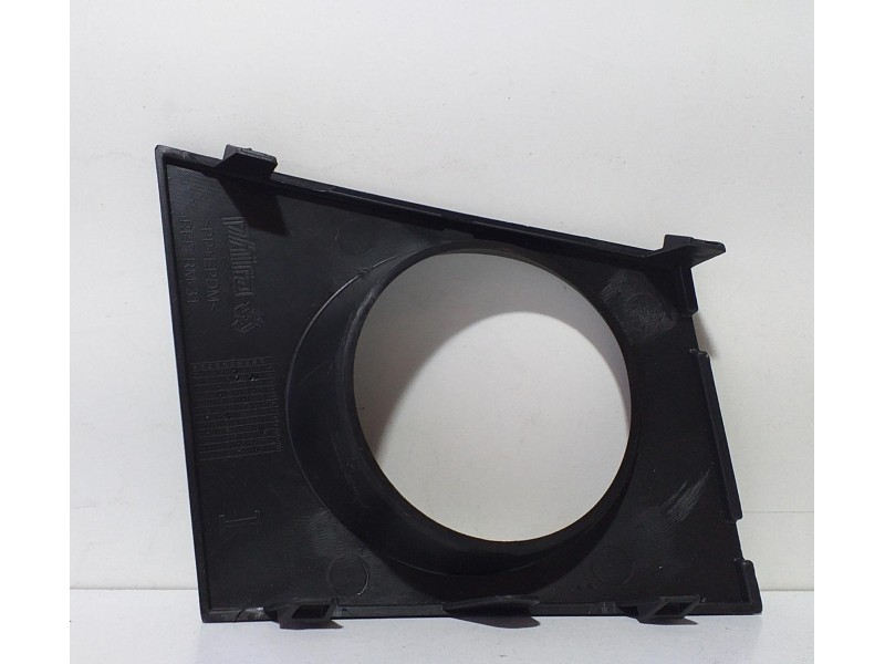 Recambio de rejilla paragolpes delantero para renault megane ii classic berlina dynamique referencia OEM IAM K9K734 69123 