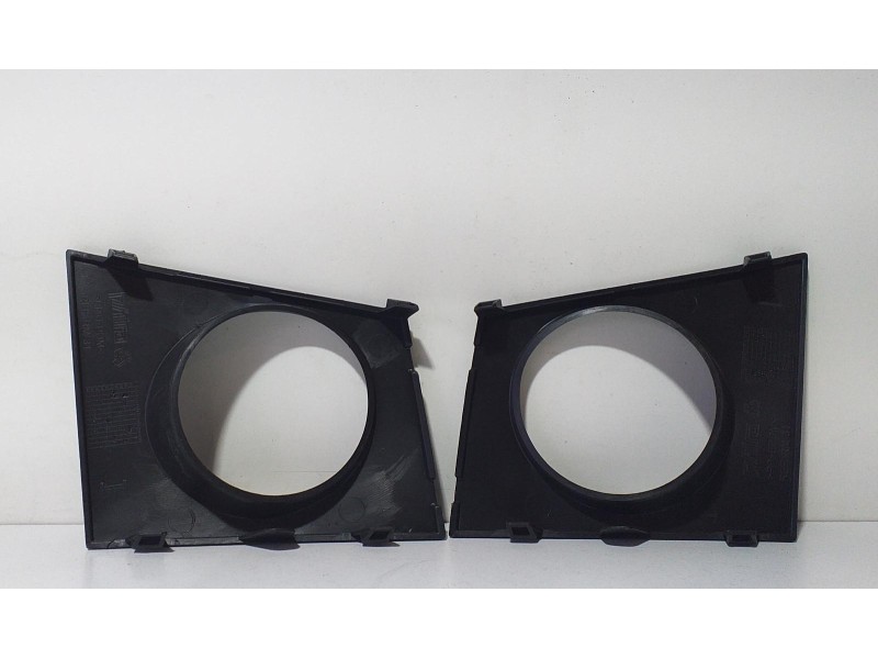 Recambio de rejilla paragolpes delantero para renault megane ii classic berlina dynamique referencia OEM IAM K9K734 69123 