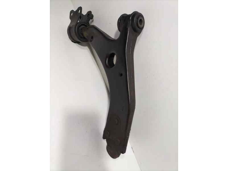 Recambio de brazo suspension inferior delantero izquierdo para ford focus berlina (cap) ghia referencia OEM IAM 3M513A424AJ 8234