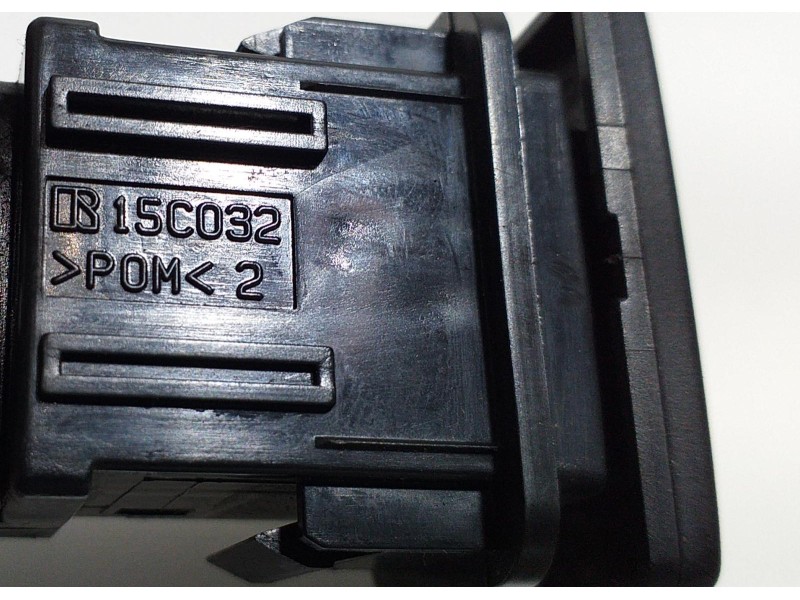 Recambio de intercooler para toyota avensis cross sport (t27) comfort referencia OEM IAM 15C032 55106 