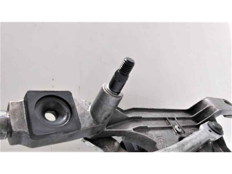 Recambio de motor limpia delantero para ford focus berlina (cap) ambiente (d) referencia OEM IAM 0390241731 47036 
