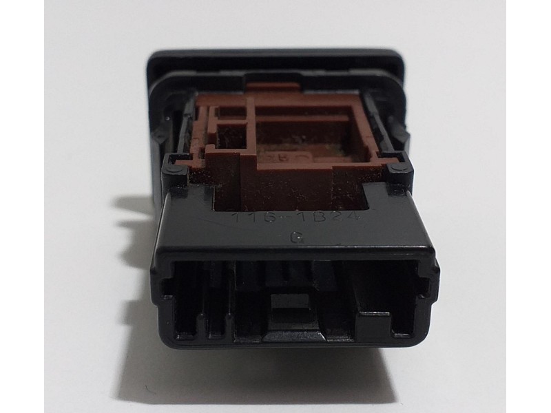 Recambio de intercooler para toyota avensis cross sport (t27) comfort referencia OEM IAM 15C032 55106 