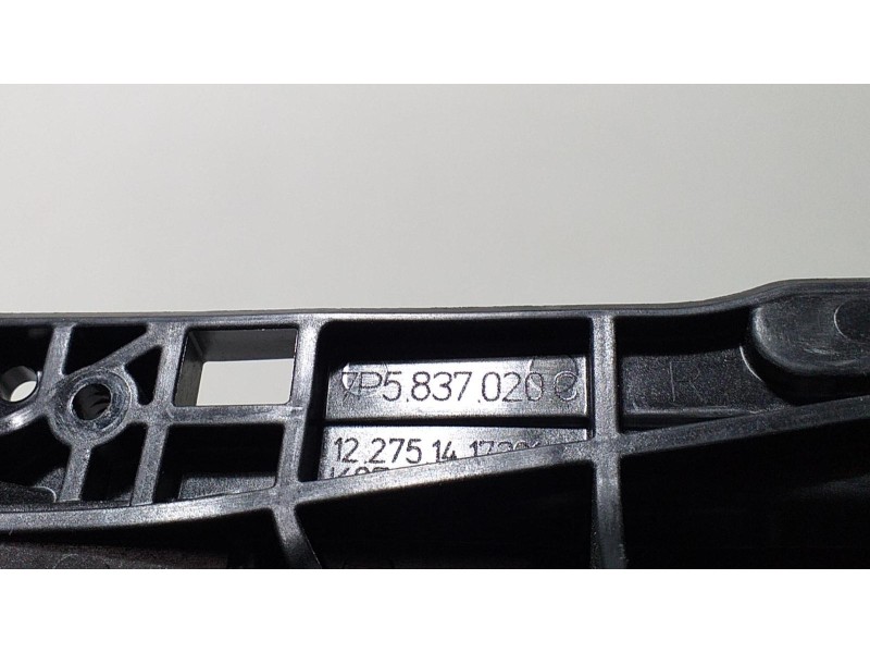 Recambio de maneta interior delantera derecha para porsche cayenne (typ 92aa) gts referencia OEM IAM 7P5837020C 66607 