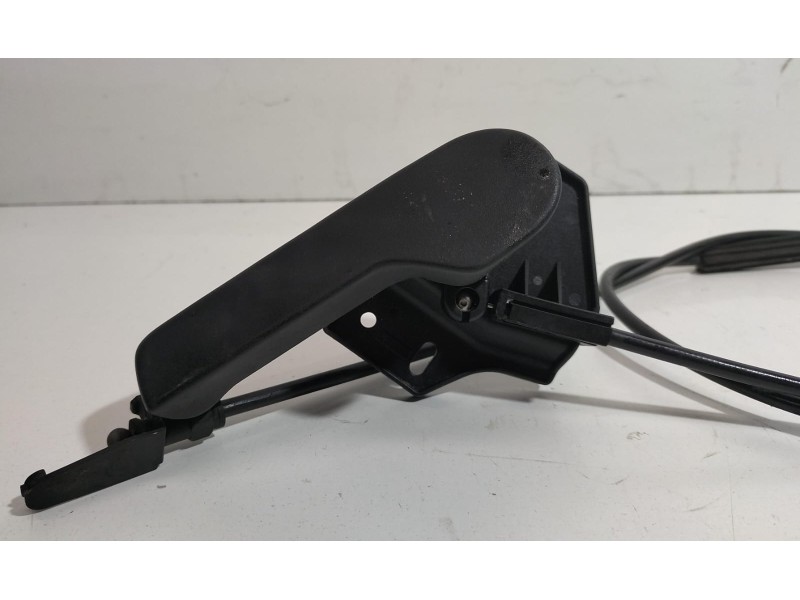 Recambio de capot para volkswagen t5 bus 2.5 tdi referencia OEM IAM 7H1823633B 78576 