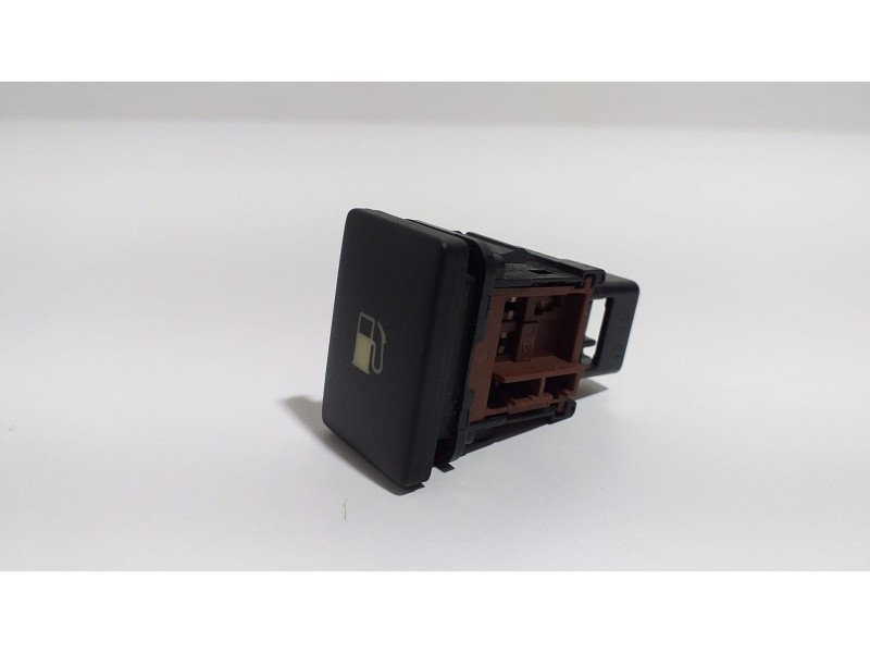 Recambio de intercooler para toyota avensis cross sport (t27) comfort referencia OEM IAM 15C252 55112 