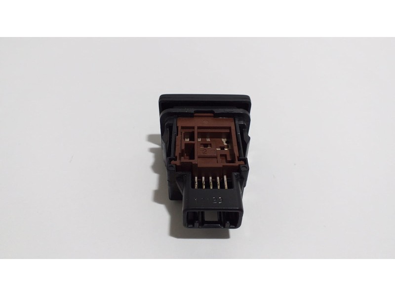 Recambio de intercooler para toyota avensis cross sport (t27) comfort referencia OEM IAM 15C252 55112 