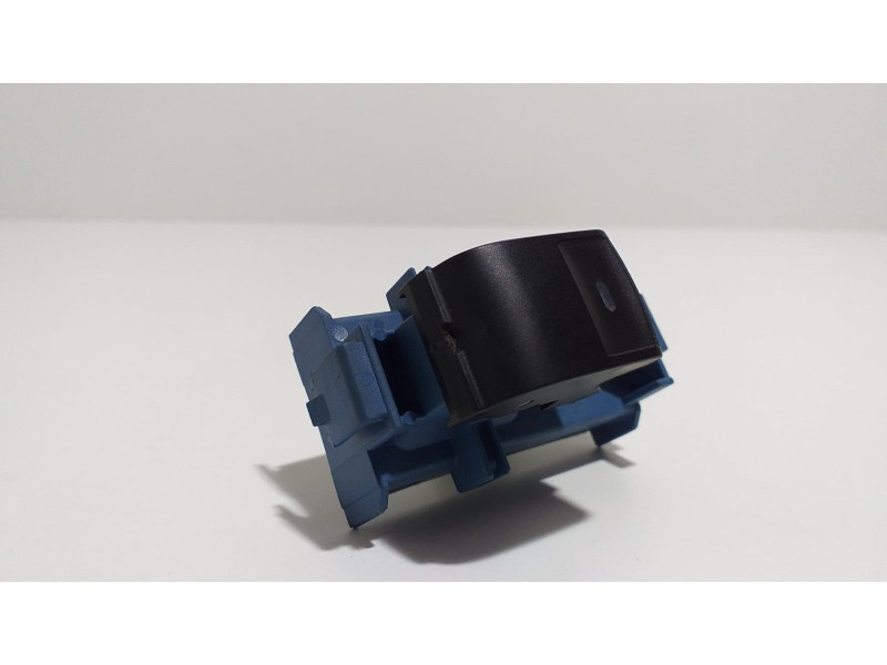 Recambio de mando elevalunas trasero derecho para toyota avensis cross sport (t27) comfort referencia OEM IAM 8481005070 55113 