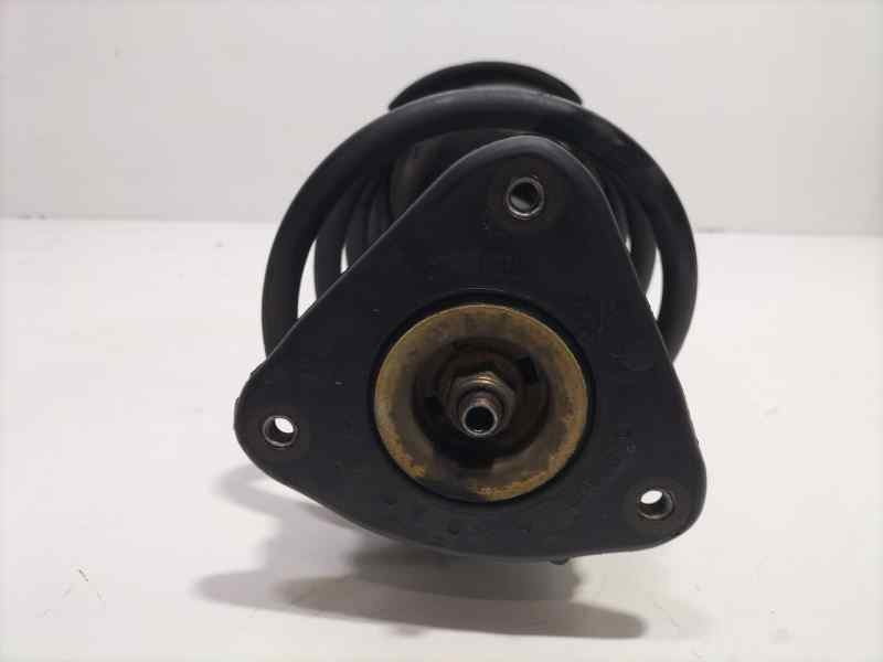 Recambio de amortiguador delantero izquierdo para ford focus berlina (cap) ghia referencia OEM IAM HWDA 82347 