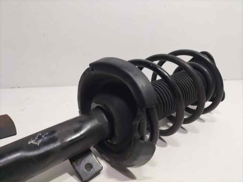 Recambio de amortiguador delantero izquierdo para ford focus berlina (cap) ghia referencia OEM IAM HWDA 82347 