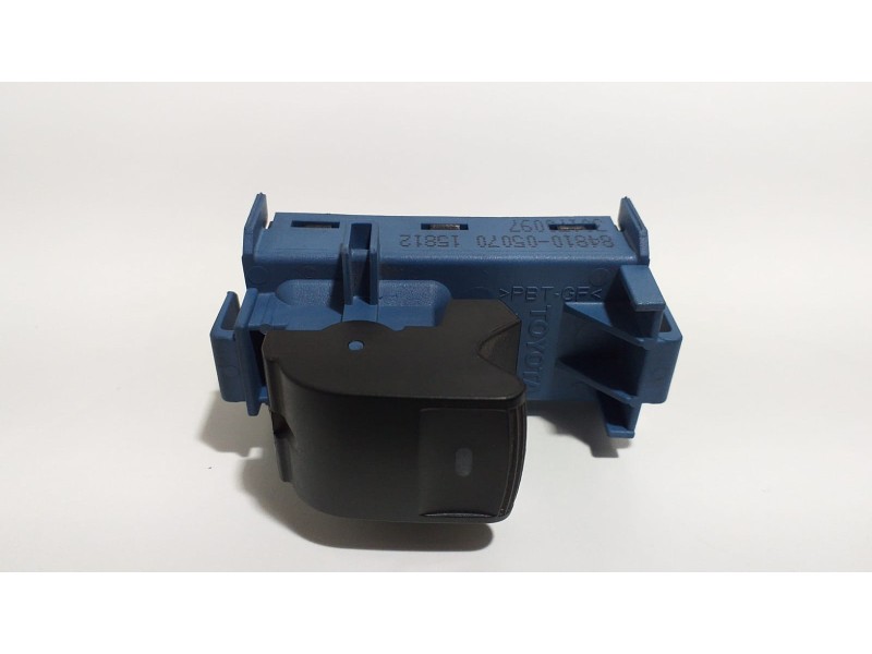 Recambio de mando elevalunas trasero derecho para toyota avensis cross sport (t27) comfort referencia OEM IAM 8481005070 55113 