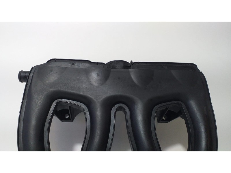 Recambio de colector admision para citroën berlingo 1.9 d sx plus familiar referencia OEM IAM 9642405280 69135 