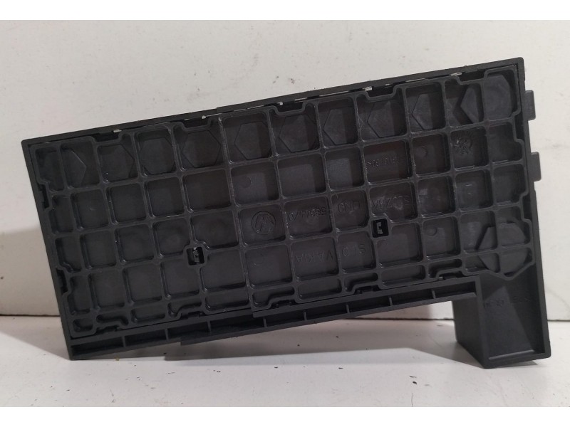 Recambio de caja reles / fusibles para volkswagen t5 bus 2.5 tdi referencia OEM IAM 7H6970187FT 78587 