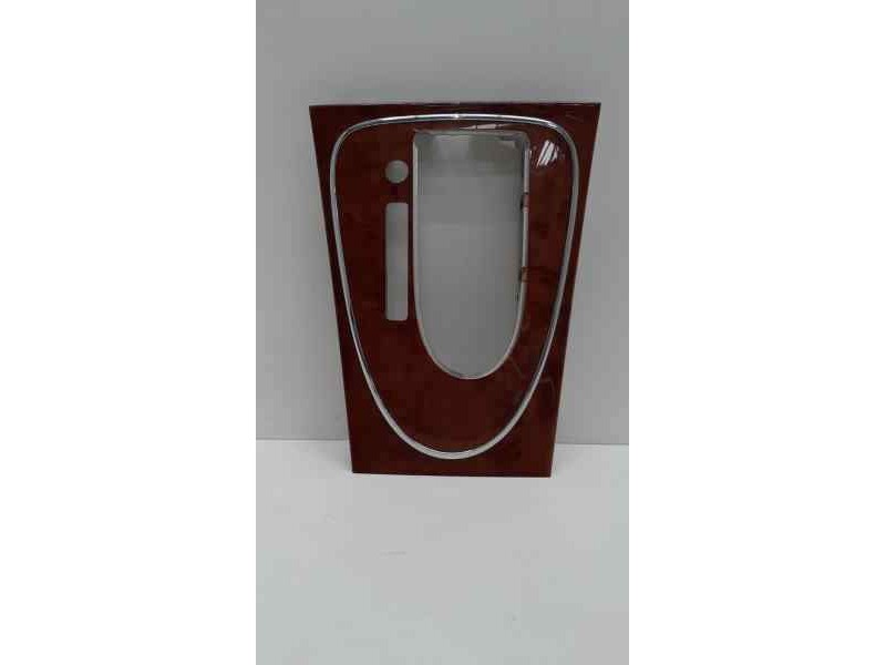 Recambio de guarnecidos palanca cambio para mercedes-benz clase e (w211) berlina 2.6 cat referencia OEM IAM A2116802336 38078 