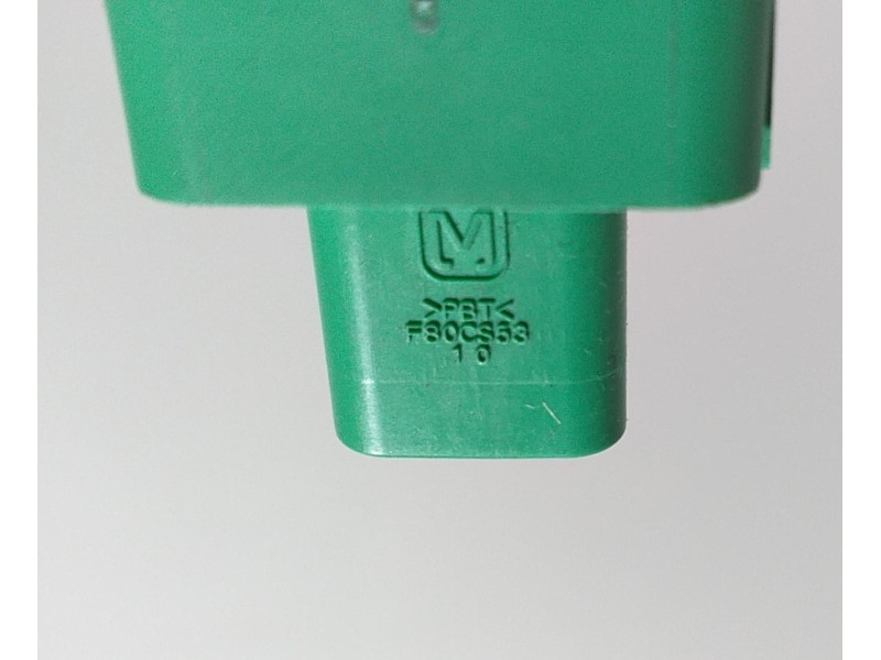 Recambio de intercooler para toyota avensis cross sport (t27) comfort referencia OEM IAM F80CS53 55118 