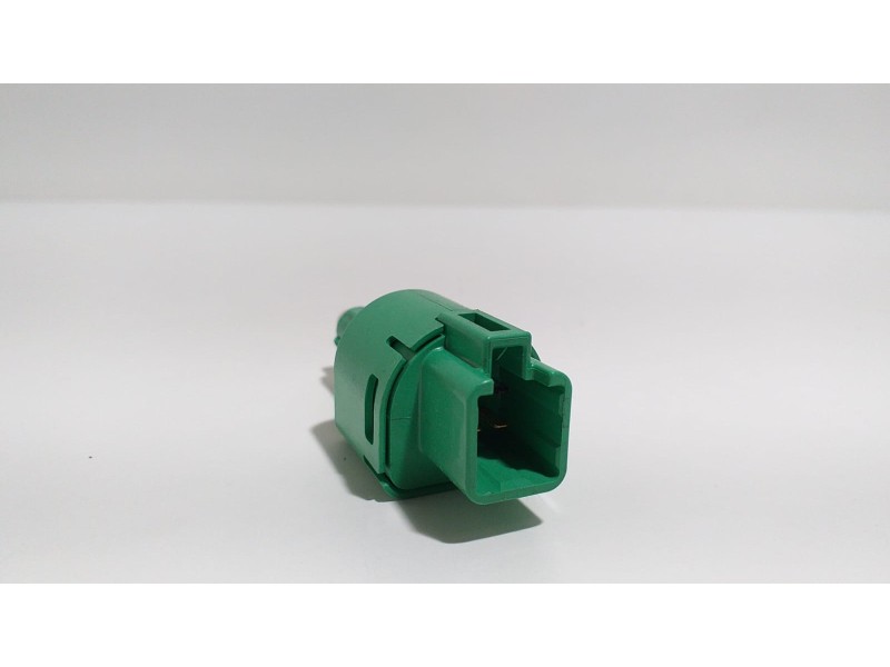 Recambio de intercooler para toyota avensis cross sport (t27) comfort referencia OEM IAM F80CS53 55118 