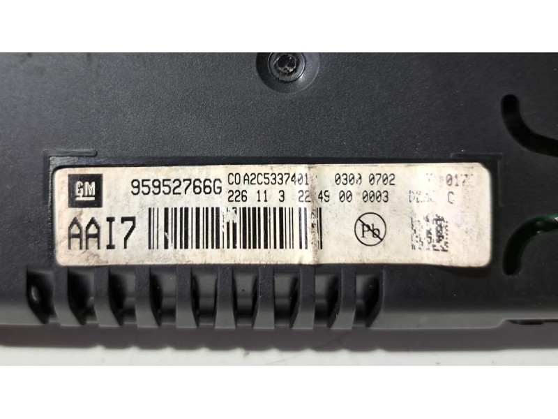Recambio de pantalla multifuncion para chevrolet cruze hatchback lt referencia OEM IAM 95952766G 76341 R
