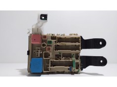 Recambio de caja reles / fusibles para toyota avensis cross sport (t27) comfort referencia OEM IAM 8273005720 55126 
