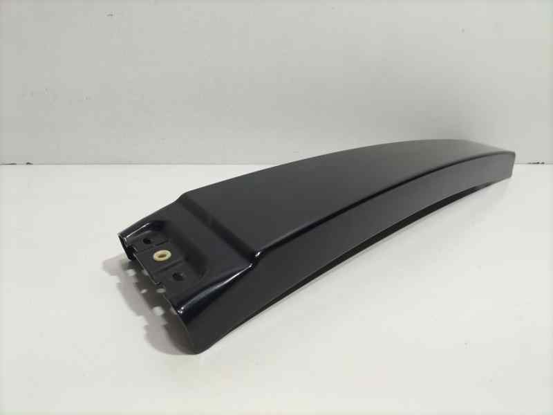 Recambio de molduras delanteras para volkswagen touareg (7la) tdi v10 referencia OEM IAM 7L6853318B 82352 