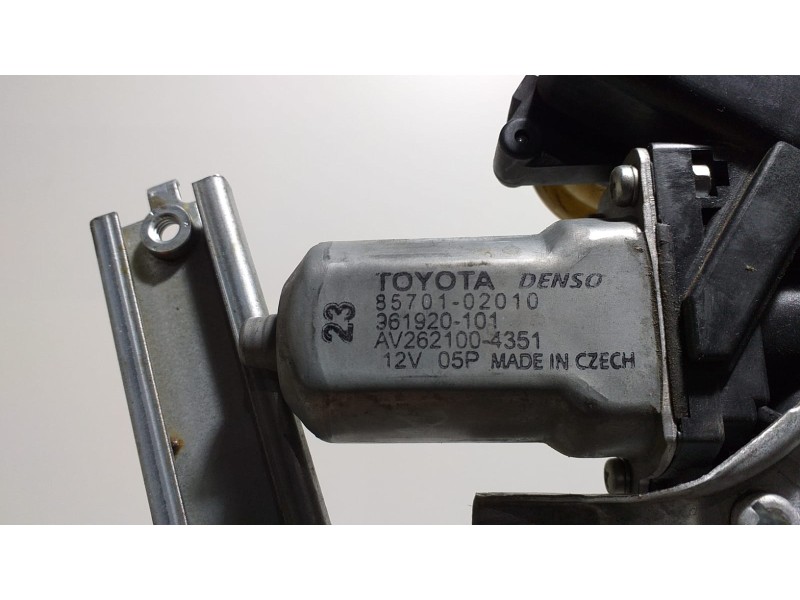 Recambio de elevalunas delantero derecho para toyota avensis cross sport (t27) comfort referencia OEM IAM 8570102010 55130 