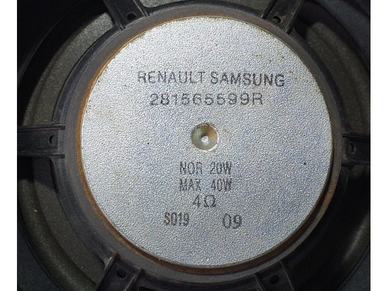 Recambio de sistema audio / radio cd para renault koleos dynamique referencia OEM IAM 281565599R 69158 