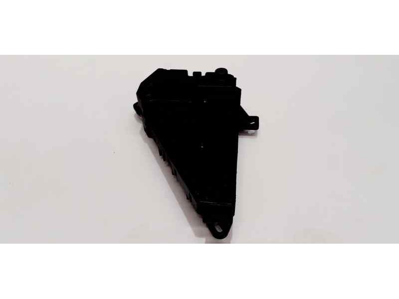 Recambio de caja reles / fusibles para bmw serie 5 berlina (e60) 530d referencia OEM IAM 518811039 43183 