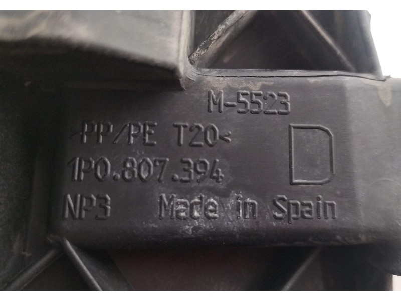 Recambio de moldura para seat leon (1p1) fr referencia OEM IAM 1P0807394 78387 R