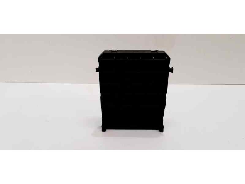 Recambio de caja reles / fusibles para citroën c2 sx referencia OEM IAM 9653667480 43189 