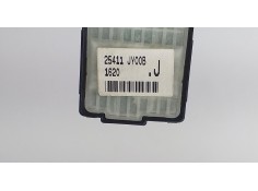 Recambio de mando elevalunas trasero derecho para renault koleos dynamique referencia OEM IAM 25411JY00B 69161  2