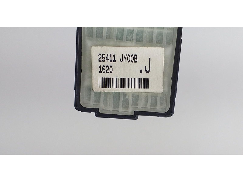 Recambio de mando elevalunas trasero derecho para renault koleos dynamique referencia OEM IAM 25411JY00B 69161 